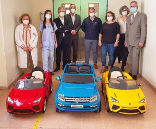 Hospital Amadora Sintra ganha um Volkswagen Amarok e dois Lamborghini Urus