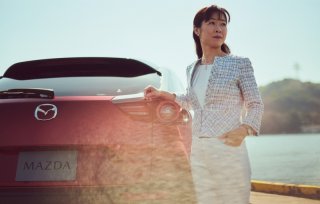 Tomiko Takeuchi: de piloto de testes a responsável pelo programa de desenvolvimento do novo Mazda MX-30