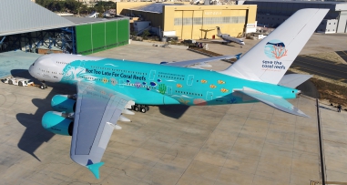 Airbus A380 estreia-se em Portugal "Coated by AkzoNobel"