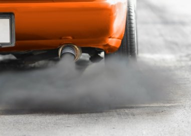 Filtro de partículas em motores diesel elimina a fumaça preta na origem do cancro do pulmão