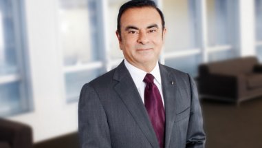 Carlos Ghosn ataca a Nissan e Mitsubishi