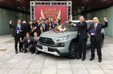 Toyota conquista o prémio de Carro do Ano do Japão 