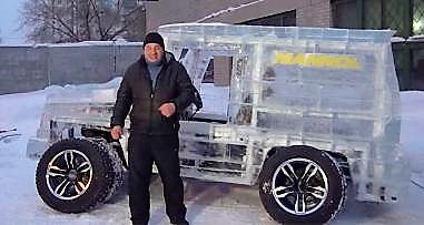 Um carro com a carroçaria em gelo? Sim, é possível!